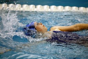 how many laps is 800 meters swimming?